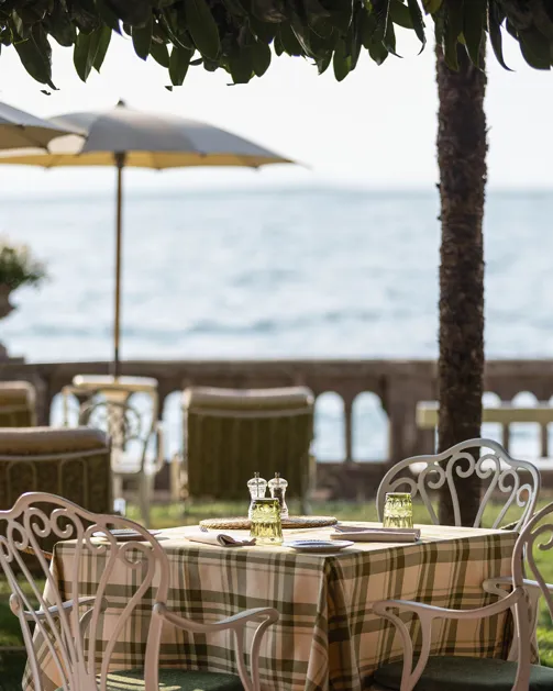 Grand Hotel Fasano Gardone Riviera Restaurant Magnolia Ambient 13